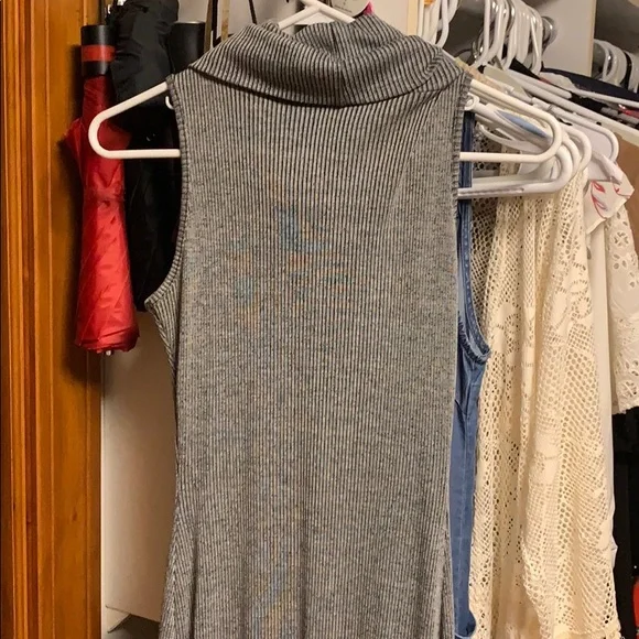 Missguided Ribbed Midi Dress - Picture 10 of 11